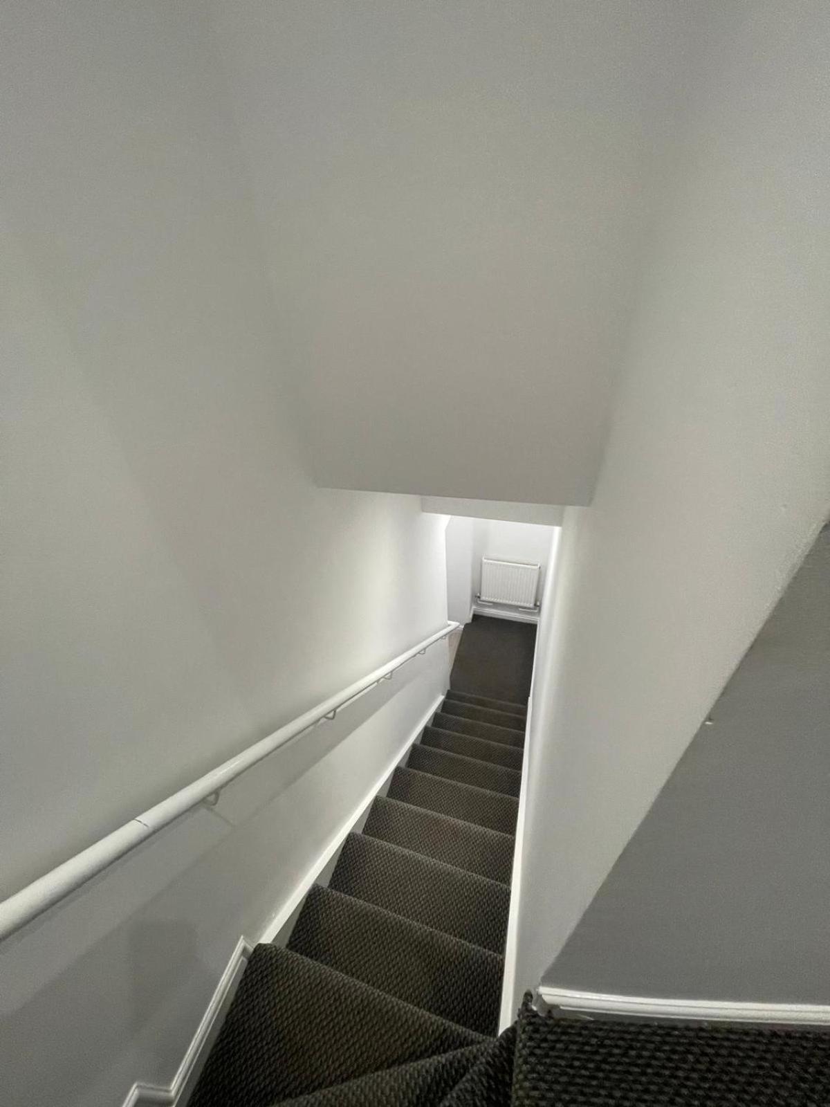 Spacious 2 Bedroom Apartment Liverpool Extérieur photo